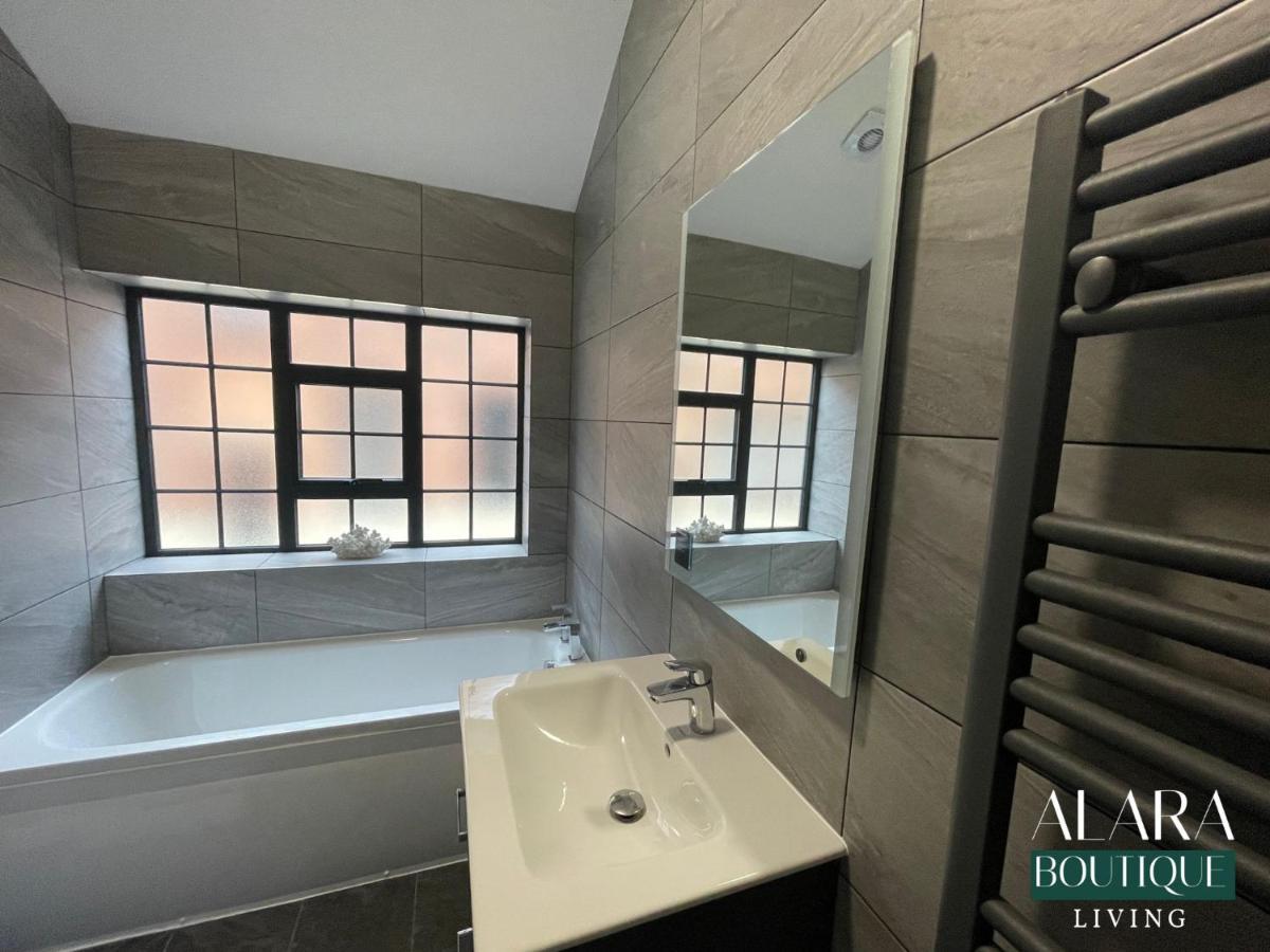 3 Floor Townhouse Luxury Living Alara Boutique Leilighet Birmingham Eksteriør bilde